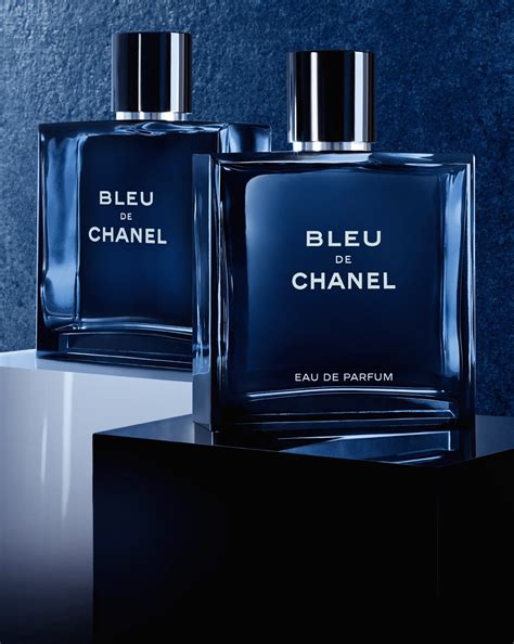 chanel profumo uomo e|bleu de Chanel franza.